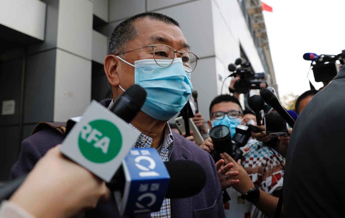 Jimmy Lai | Med aretiranimi je tudi 71-letni medijski mogotec Jimmy Lai. | Foto Reuters