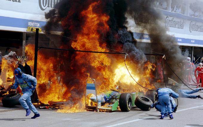 Eden najbolj “slavnih” trenutkov kariere Josa Verstappna. Leta 1994 se je med postankom in dolivanjem goriva v Hockenheimu vnel požar. | Foto: Reuters