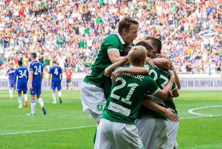 Med strelce se je vpisal na prijateljski tekmi s Chelseajem (1:3) ... | Foto: Vid Ponikvar