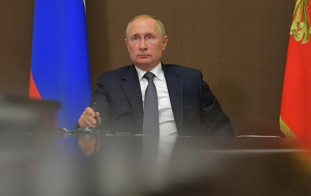 Vladimir Putin | Vladimir Putin naj bi verjel, da v Ukrajini ne sme in ne more izgubiti.  | Foto Guliver Image
