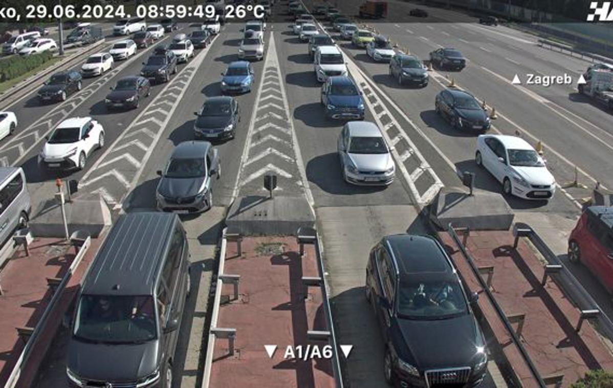 hrvaška avtoceste | Na Hrvaškem sicer z avtocestami upravljajo različna podjetja. Poleg Haca še BINA Istra, v kateri ima večinski delež francoska družba Bouygues, skrbi pa za 140 kilometrov avtocest in hitrih cest, bolj znanih kot istrski ipsilon, in Autocesta Zagreb–Macelj (ARS), katere večinski lastnik je avstrijski Strabag, upravlja pa 60 kilometrov avtoceste med hrvaško prestolnico in mejnim prehodom Gruškovje. | Foto HAK/posnetek zaslona