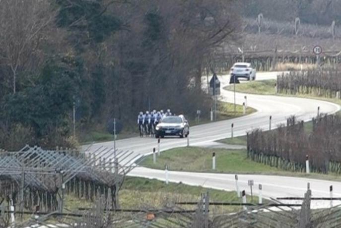 Italijanska policija aretirala strelca, ki "sovraži kolesarje"