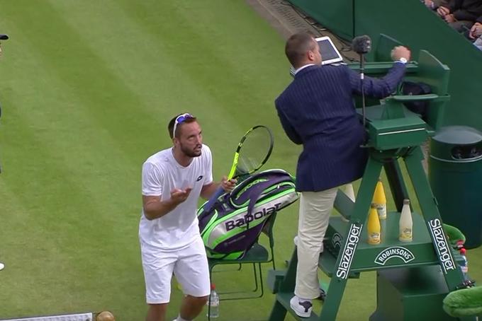 Viktor Troicki se nikakor ni mogel sprijazniti z odločitvijo italijanskega sodnika. | Foto: 