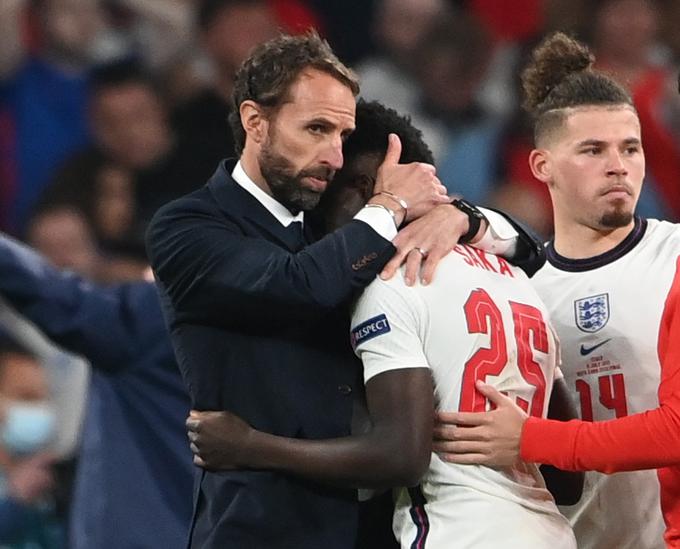 Gareth Southgate dobro ve, kako je doživeti poraz na Wembleyju po izvajanju 11-metrovk, ko sam ne izkoristiš strela z bele točke. | Foto: Reuters