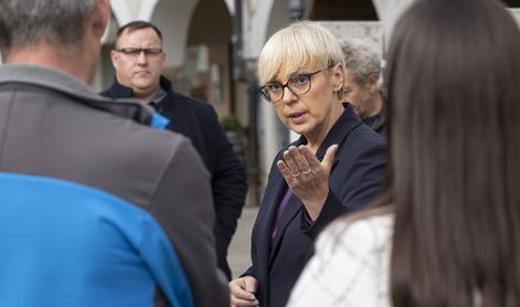 Pirc Musar: Upam, da večja represija ne bo potrebna #video