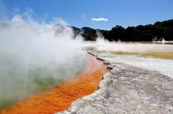 Rotorua: mesto, ki smrdi po gnilih jajcih