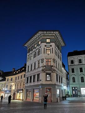 posneto s Huawei P30 Pro, Ljubljana, nočne, modra ura