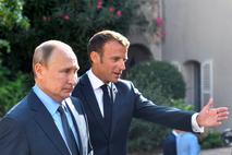 Vladimir Putin Emmanuel Macron