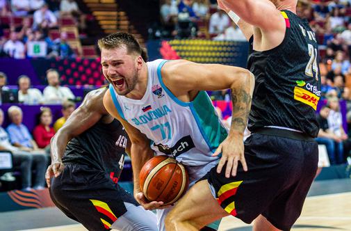Luka Dončić zablestel s trojnim dvojčkom, Izraelci presenetili Francoze