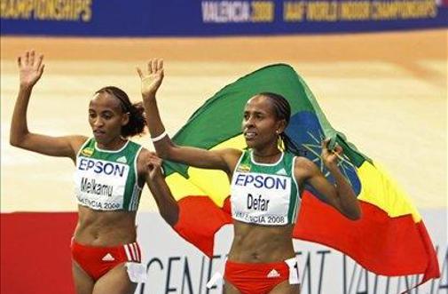 Drugi dan podelili osem kompletov medalj