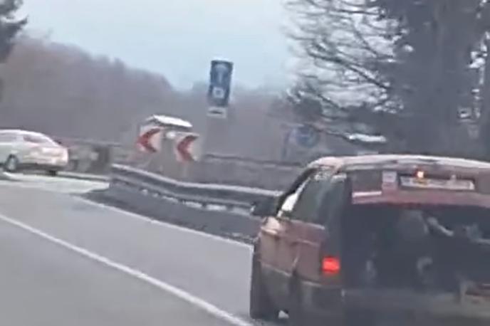 avto | Foto posnetek zaslona/Facebook