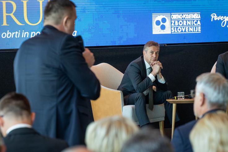 Jubilejni 20. Forum obrti in podjetništva. Strokovni panel s predsedniki političnih strank. | Foto: STA