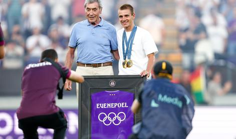 Legendarni Merckx ponovno v bolnici