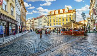V Pragi prepoved koles, ker "ogrožajo turiste"