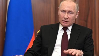 Kaj ima za bregom Vladimir Putin?
