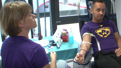 Navijači NK Maribor darovali 85 litrov krvi #video