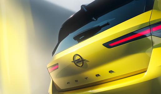 Kaj bo z astro? Opel je potrdil novo, toda pri obliki se obetajo spremembe.
