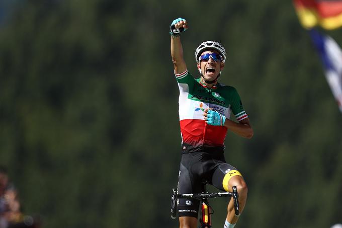 Fabio Aru iz ekipe Astana (na fotografiji se veseli zmage v 5. etapi) je trenutno na 2. mestu v skupni razvrstitvi. | Foto: Getty Images