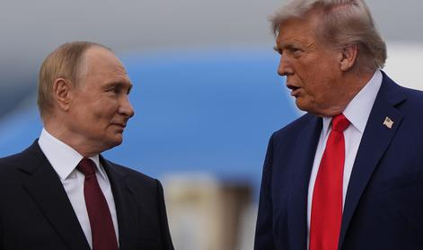 ZDA naj bi v osnutku mirovnega načrta od Ukrajine zahtevale predajo ozemelj