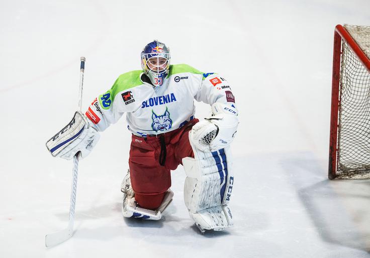Luka Gračnar je branil dobro polovico tekme in ohranil mrežo nedotaknjeno. | Foto: Vid Ponikvar