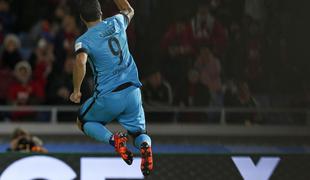 Messi v bolečinah, Barcelona napredovala po šovu Urugvajca