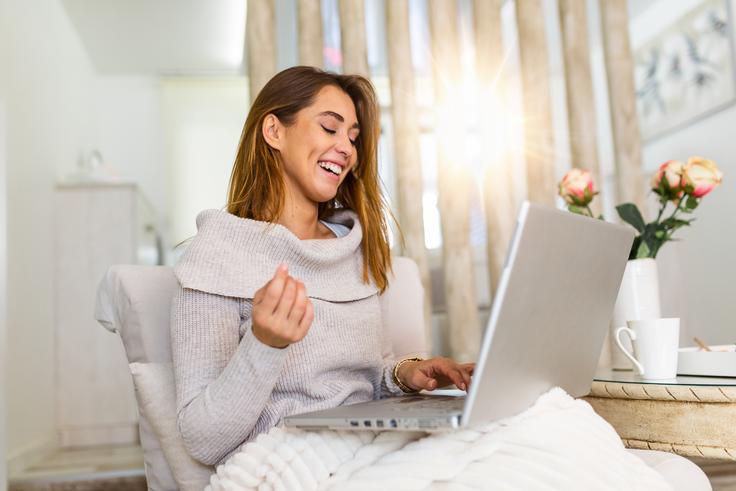 računalnik, delo na računalniku, nakup | Foto: Shutterstock