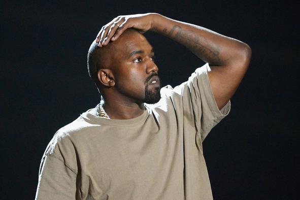 Kanye West v boj proti glasbenim založbam: To je sodobno suženjstvo #video
