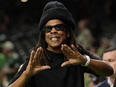 Jay-Z brani milijarderje: "Dol mi visi, kaj govorite"