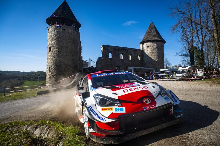Mnogi prizori z lanskega relija se vračajo tudi letos, ko bodo lahko organizatorji ob trasi uredili tudi posebne cone za gledalce.  | Foto: Red Bull