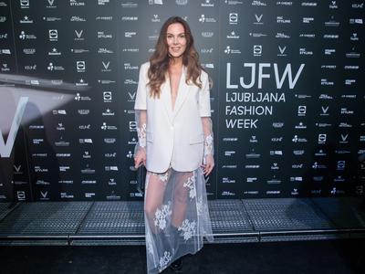 Ne boste verjeli, kaj je Ula Furlan oblekla na zadnji dan LJFW: ta stajling je obračal poglede