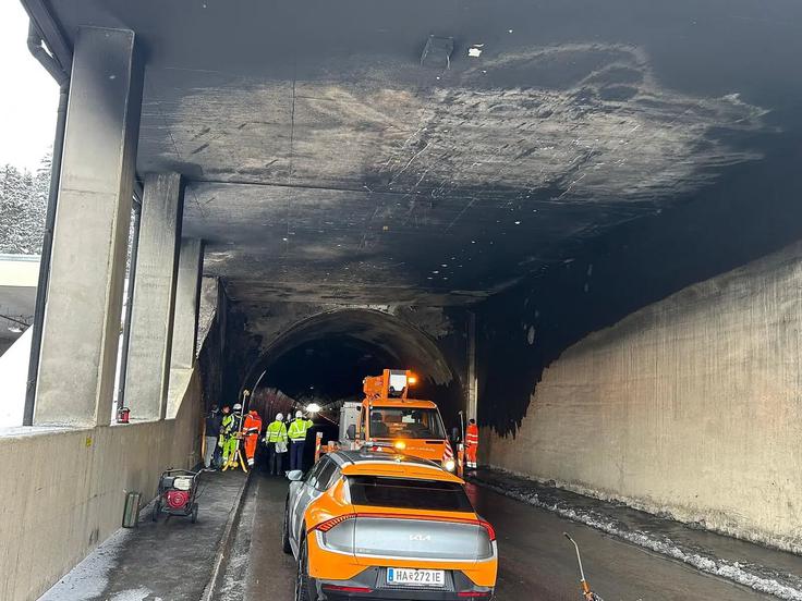 V preduru je nastala ogromna škoda. | Foto: Asfinag