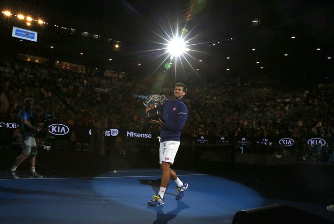 Novak Đoković je devetkratni zmagovalec Melbourna. Je eden največjih magnetov za navijače, za večjo televizijsko gledanost. Zato bi ga organizator rad videl na turnirju. | Foto: Reuters