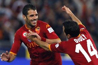 Pizarro in Perrotta ostajata v Romi