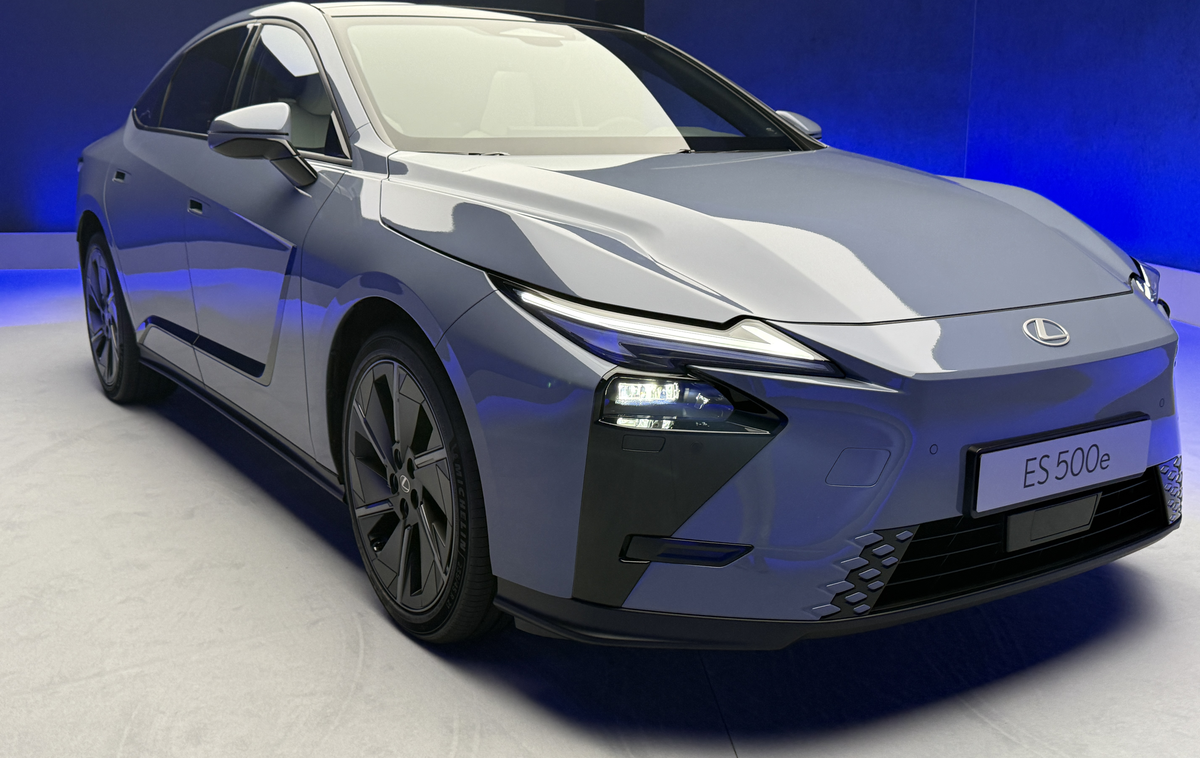 Lexus ES | Foto Gregor Pavšič