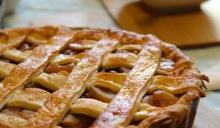 Sladki konec tedna: Jabolčna pita