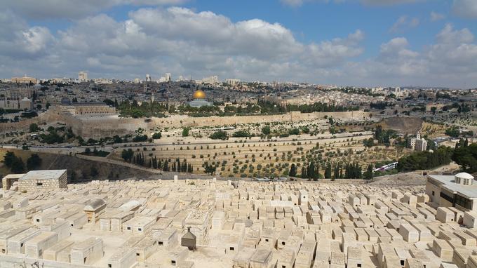 Jeruzalem si za svoje glavno mesto želijo tako Izraelci kot Palestinci in oboji so nepopustljivi. Mednarodna skupnost je Jeruzalem zaradi občutljivosti vprašanja do zdaj pustila pri miru. | Foto: Pixabay