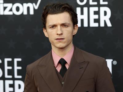 Tom Holland se je poškodoval na snemanju Spider-Mana