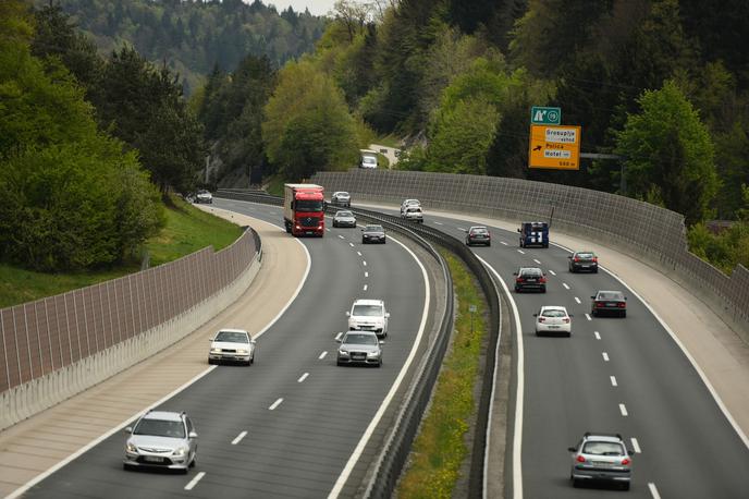 Dolenjska avtocesta | Postavitev radarskega ohišja sicer še ne pomeni, da se merjenje hitrosti na lokaciji izvaja ves čas. | Foto STA