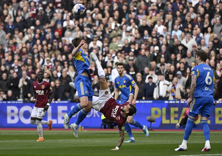 Jaka Bijol je z Leedsom na gostovanju v Londonu izločil West Ham. | Foto: Reuters
