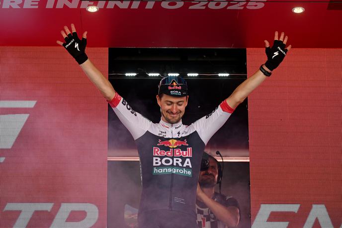 Nico Denz, Giro 2025 | "To je verjetno najbolj čustvena zmaga v moji karieri," je po 18. etapi povedal Nico Denz. | Foto Reuters