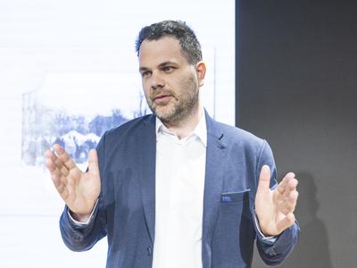 Seizmolog: "Brez doma bi lahko ostalo sto tisoč ljudi"