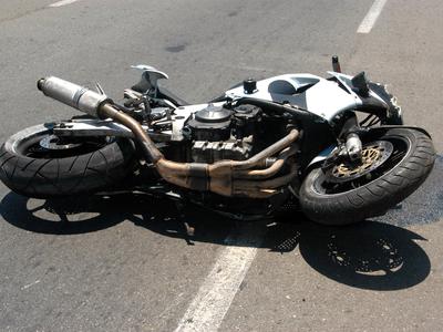 Ponoči smrtna prometna nesreča na štajerki: umrl motorist
