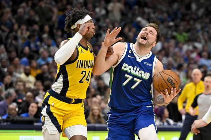 Luka Dončić Dallas Mavericks | Luka Dončić je na svoj 24. rojstni dan dosegel 39 točk, devet skokov in šest asistenc. | Foto Reuters