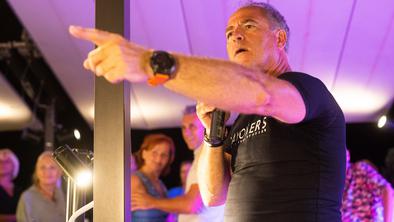 Vili Resnik na svojem koncertu noče VIP-ovcev