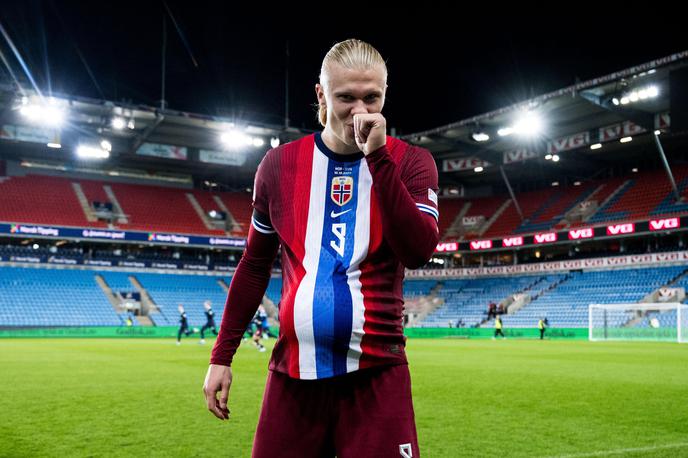 Erling Haaland | Fotografija, ki je po tekmi med Norveško in Slovenijo obšla svet. Erling Braut Haaland bo kmalu zibal! | Foto Guliverimage