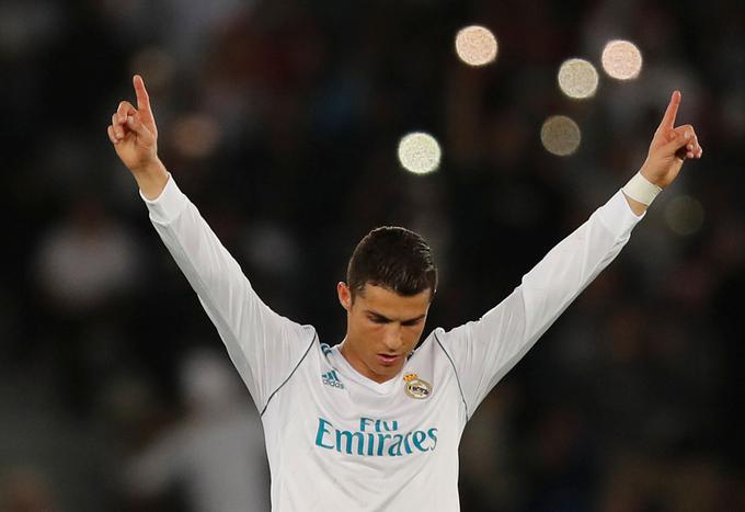 Cristiano Ronaldo se je v dresu belih baletnikov iz Madrida v ligi prvakov podpisal pod 105 zadetkov. | Foto: Reuters