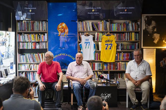 knjiga Luka Dončić | Izšla je nova knjiga o Luki Dončiću. | Foto Boštjan Podlogar/STA