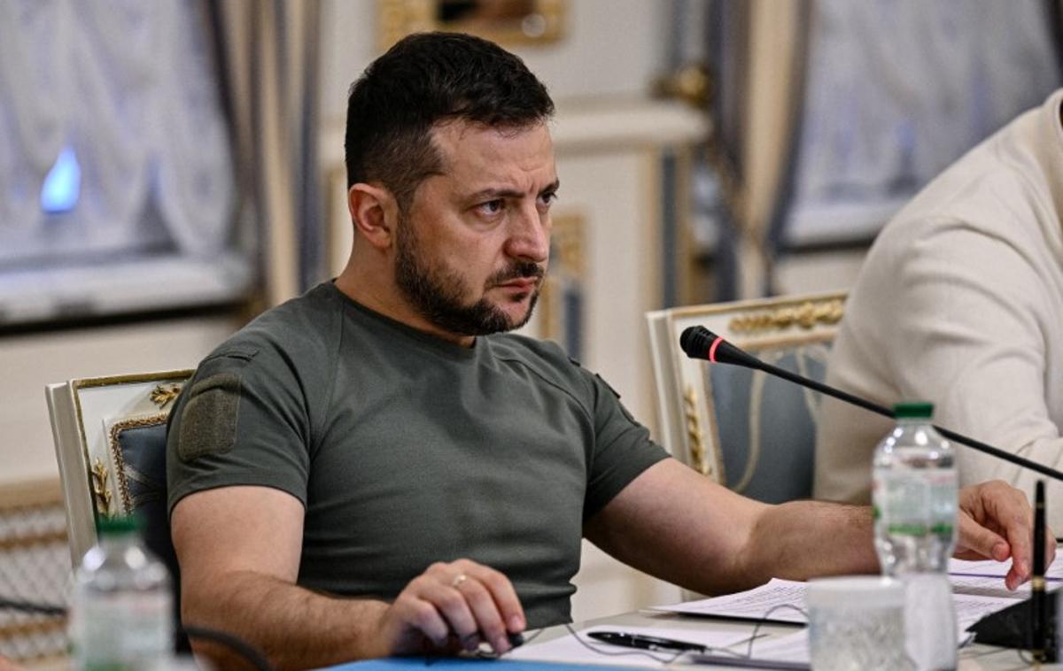 Volodimir Zelenski | Zelenski je po obtožbah o korupciji in okoriščanju nekaterih politikov v vojni v ponedeljek za ta teden napovedal nekaj sprememb v vladi, regionalnih oblasteh in varnostnih silah. | Foto Reuters