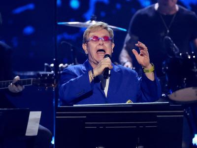 Elton John o hudih zdravstvenih težavah: Ničesar ne vidim