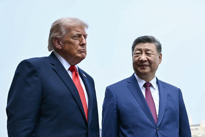 Donald Trump in Ši Džinping | Predsednika ZDA in Kitajske Donald Trump in Ši Džinping sta po dveh urah zaključila srečanje v Pekingu. | Foto Reuters